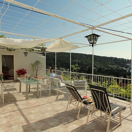 Apartments Cervelin Lopud Екстериор снимка