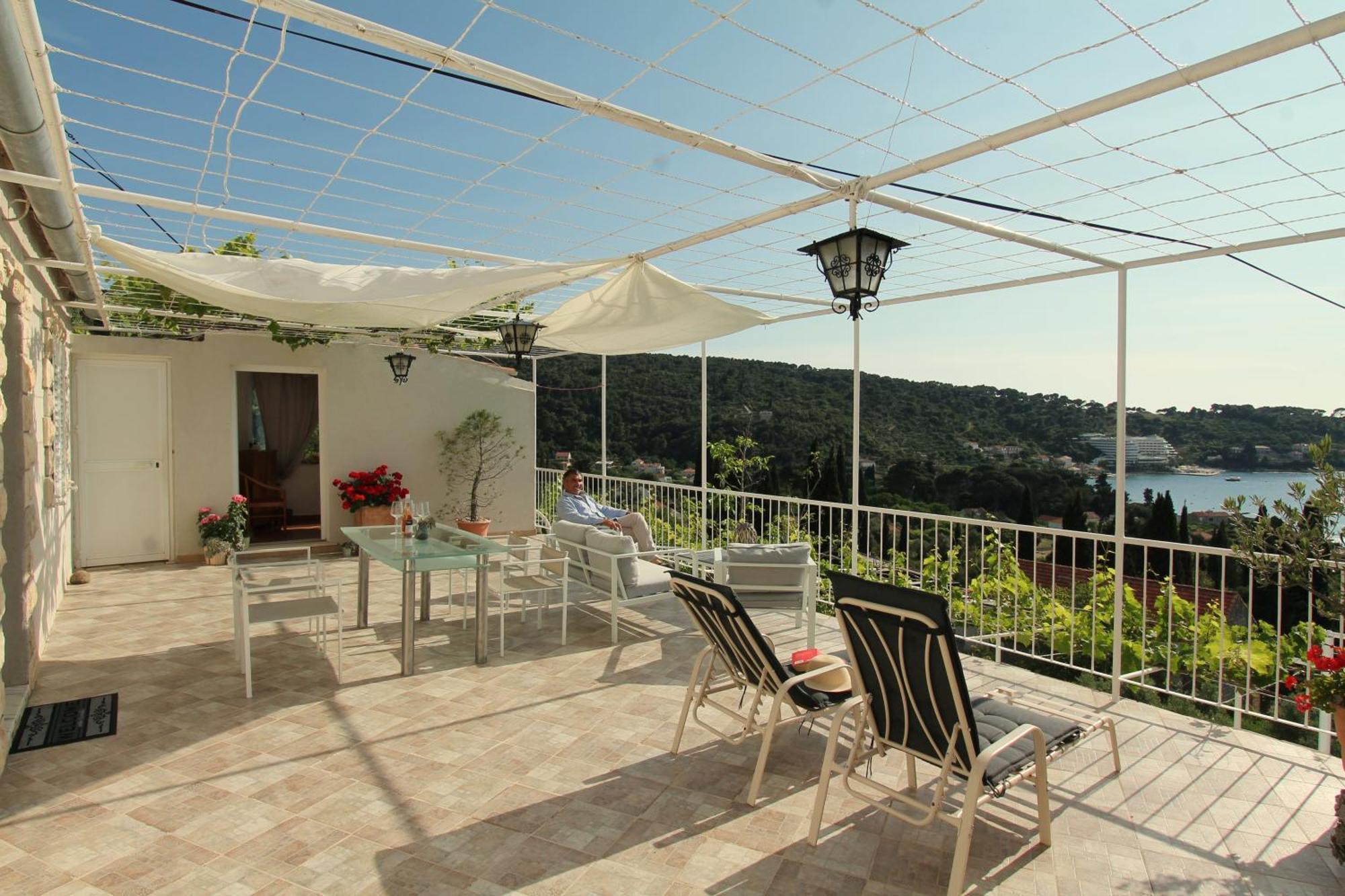 Apartments Cervelin Lopud Екстериор снимка