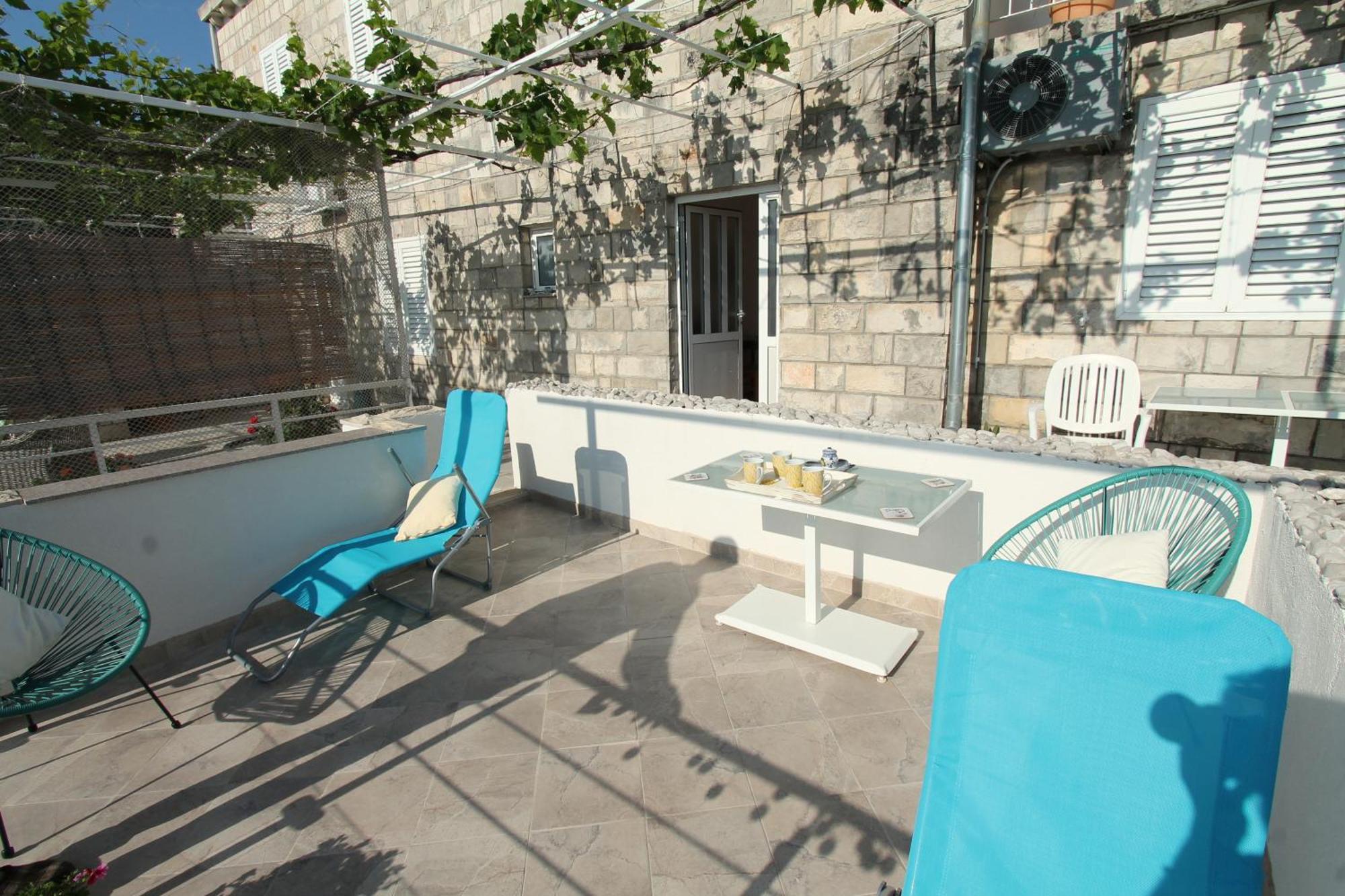 Apartments Cervelin Lopud Стая снимка