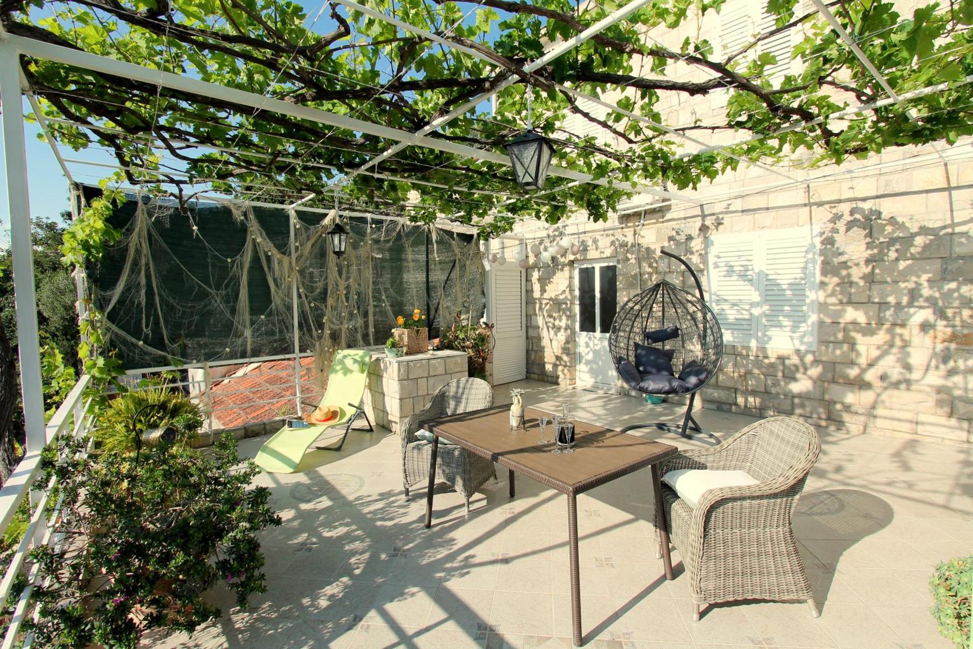 Apartments Cervelin Lopud Екстериор снимка